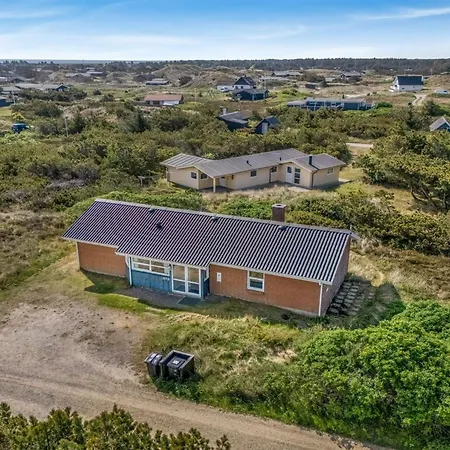 Holiday home Anita - 500m From The Sea In Western Jutland By Interhome